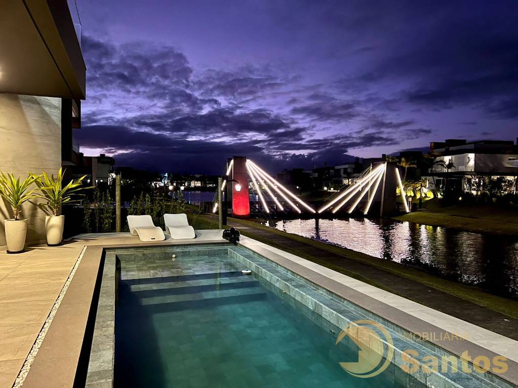 Casa em Condomínio 4 dormitórios para venda em Capão da Canoa | Ref.: 4261